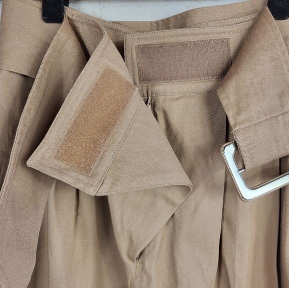 Song of Style Revolve Preppy Belted Pleated High Waist Trousers Khaki Beige M - Picture 9 of 15